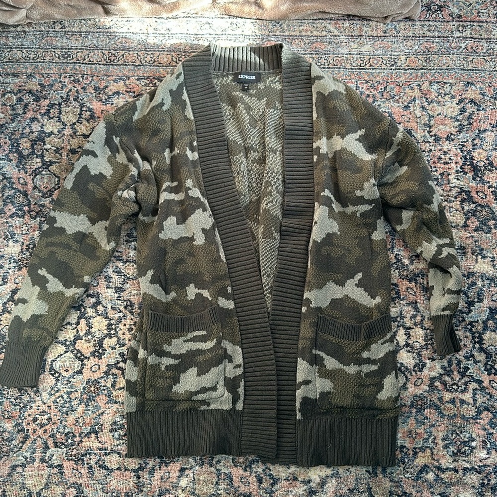 Camo cardigan